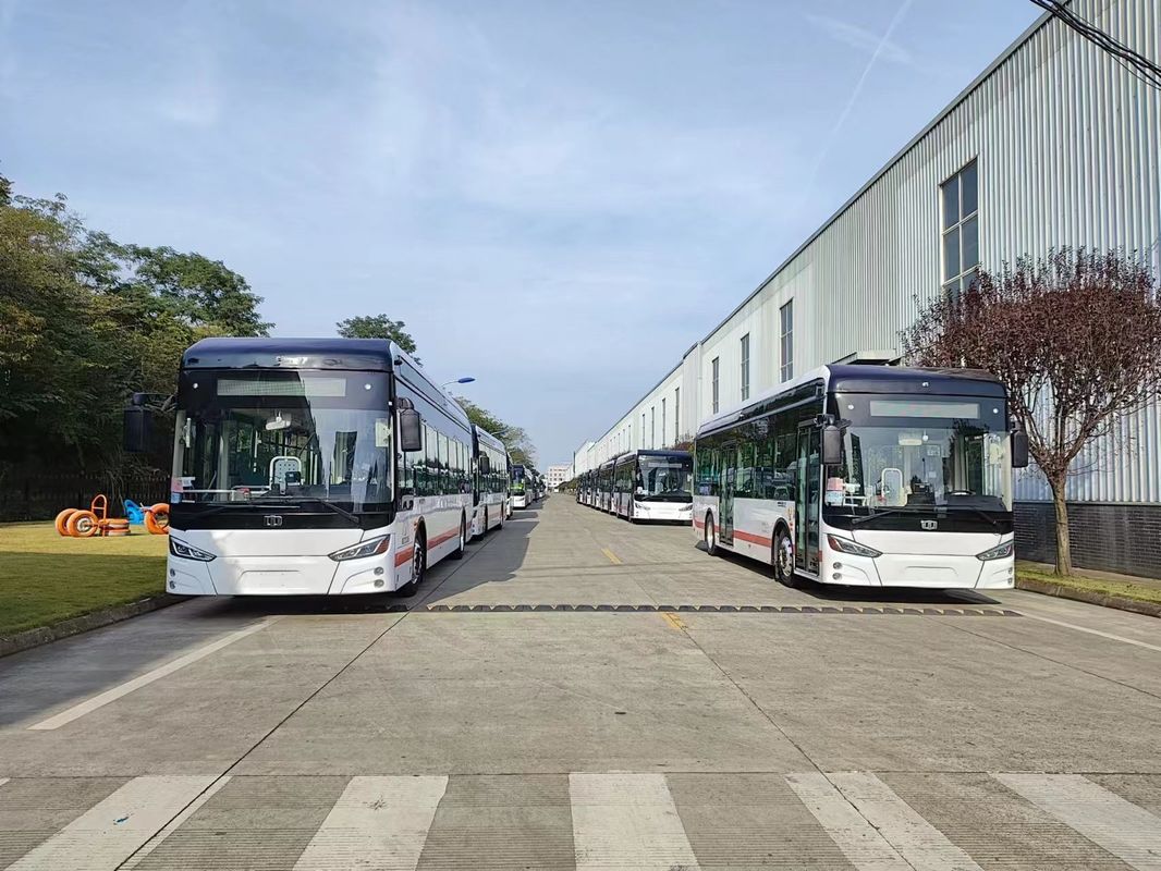 12m Battery Electric Bus  battery ebus 46 seater used in City And Intercity transportation.