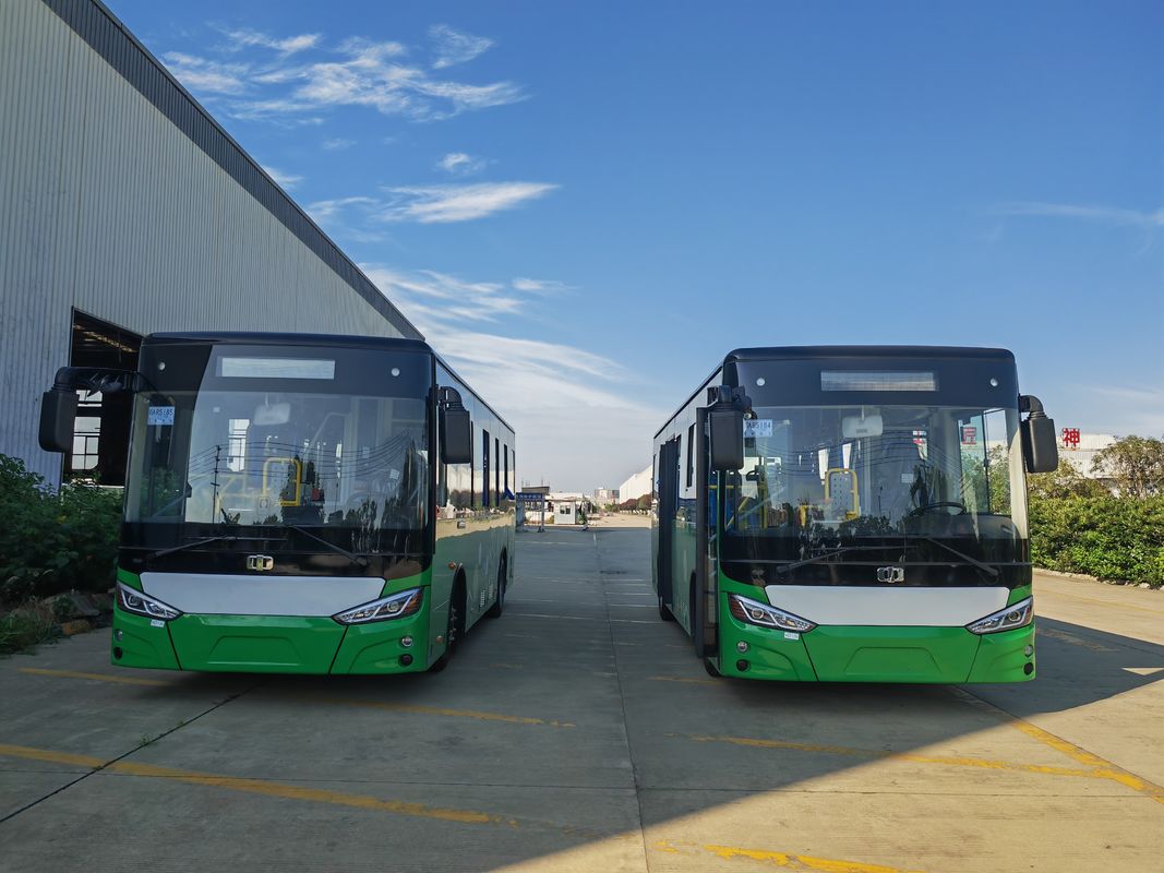 8m Electronic Bus Battery Electric Buses 28 Seater low floor buses Long drive range.