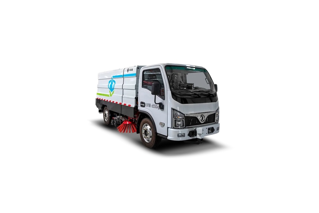 7 Ton Electric Road Sweeper Truck with 2.6m Sweeping Width for Urban Cleaning