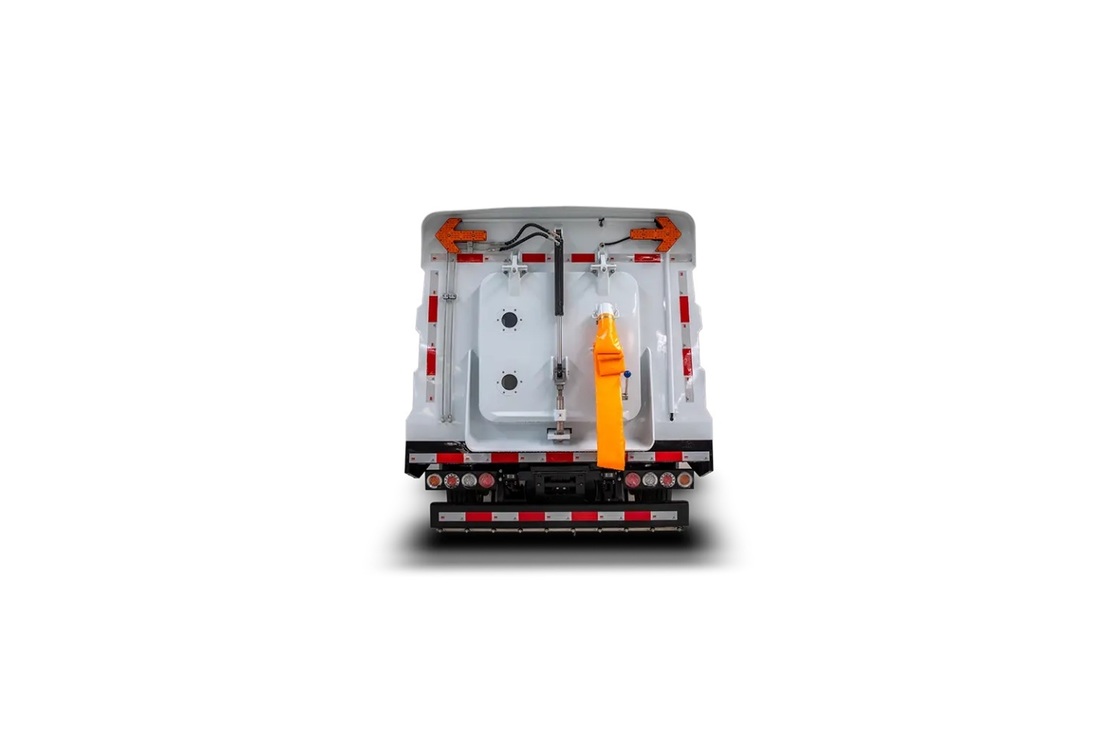 7 Ton Electric Road Sweeper Truck with 2.6m Sweeping Width for Urban Cleaning