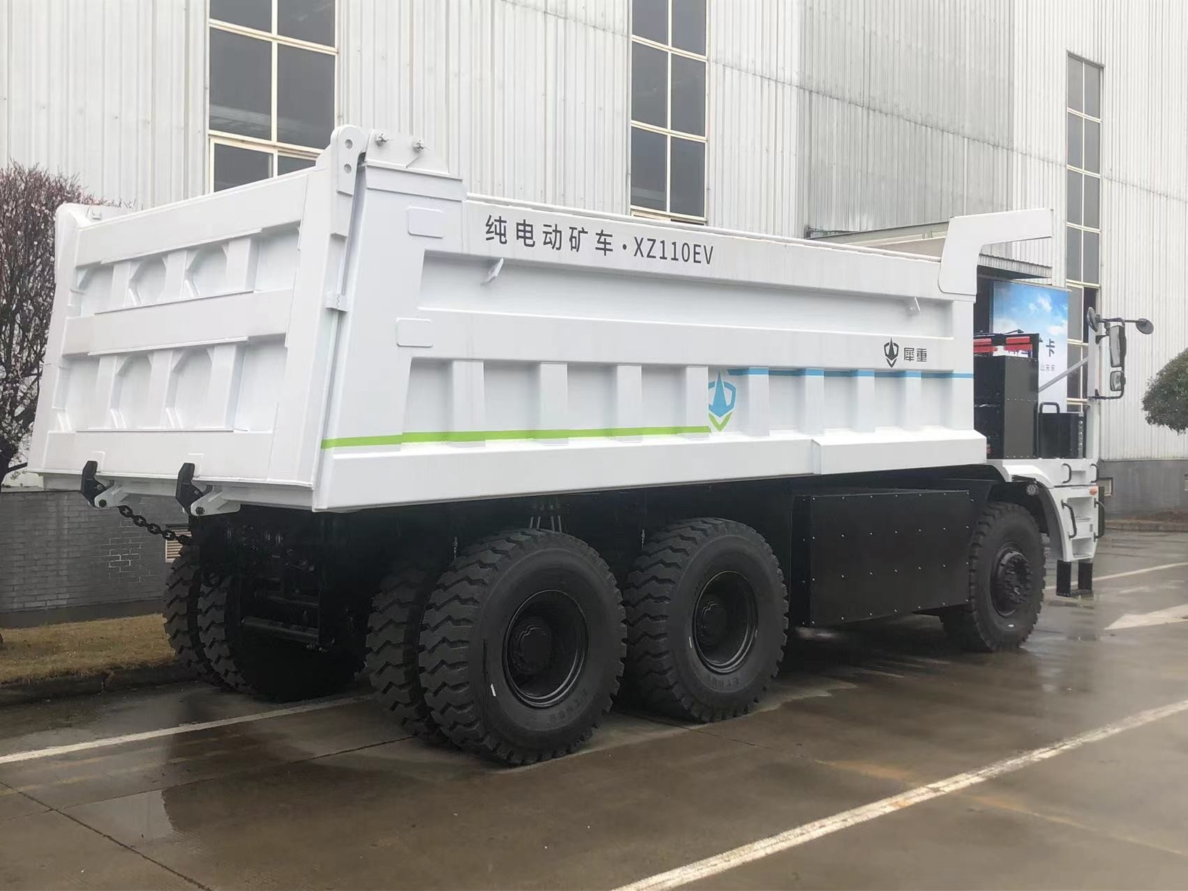110 Ton Payload Electric Mining Truck with 528kWh LFP Battery ...